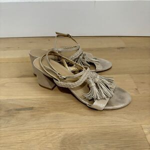 Stuart Weitzman Tasselean Frosting Cipria Suede Sandals Size 7 H1443/